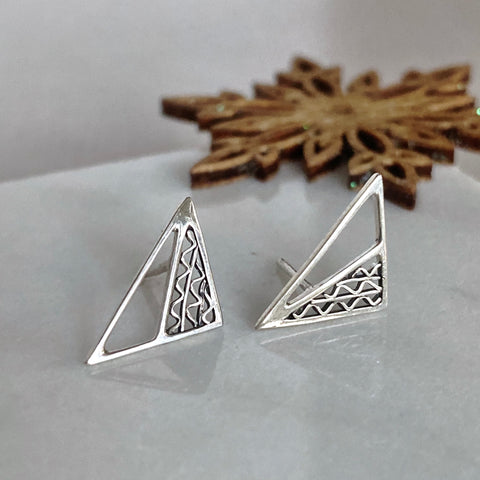 Triangle Stud Earrings w/ Zigzag Filigree in Gold or Silver