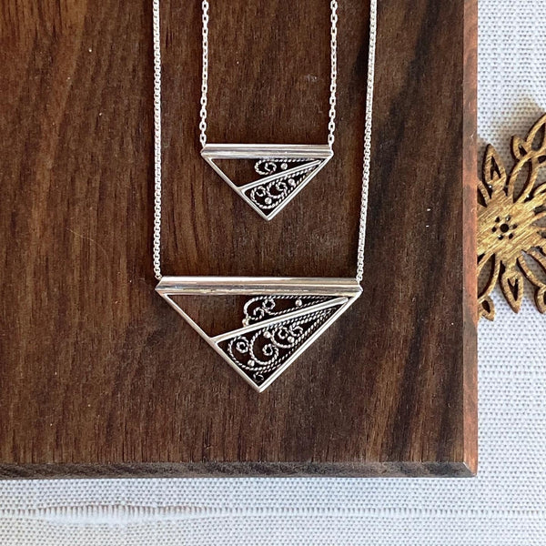 Triangle Silver Trusses Necklace w/ Swirling Filigree, sz Large
